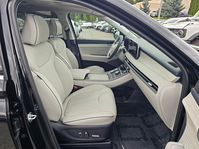 used 2024 Hyundai Palisade car, priced at $45,269