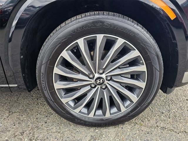 used 2024 Hyundai Palisade car, priced at $45,269