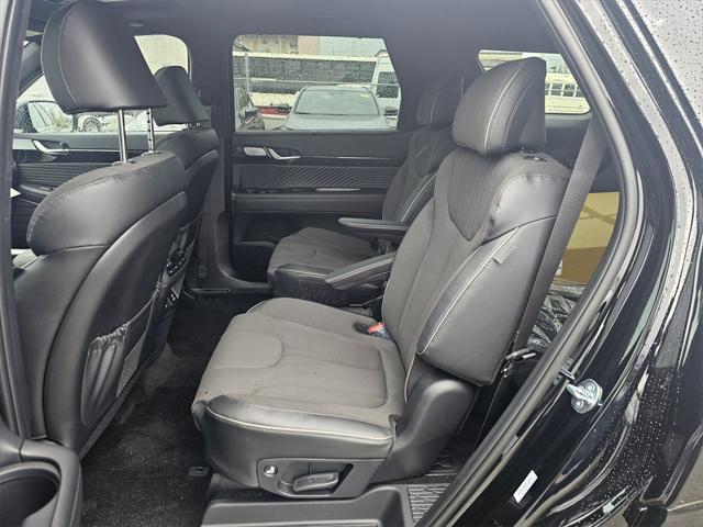 new 2025 Hyundai Palisade car, priced at $53,297