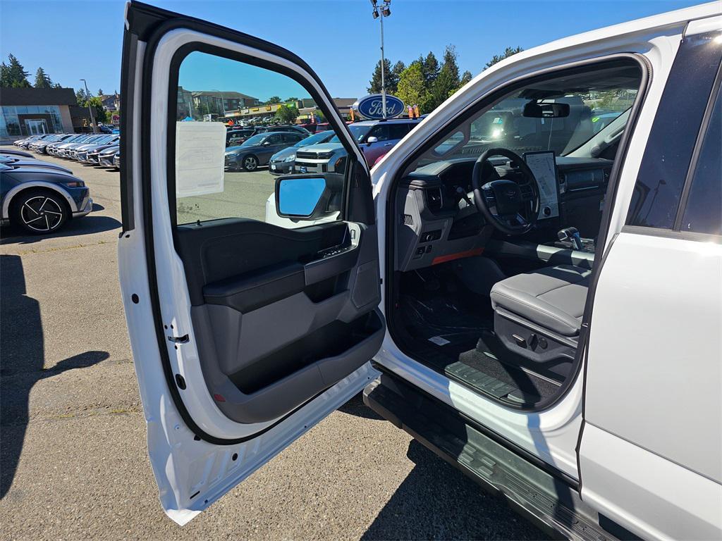 new 2025 Ford F-150 Lightning car, priced at $69,433