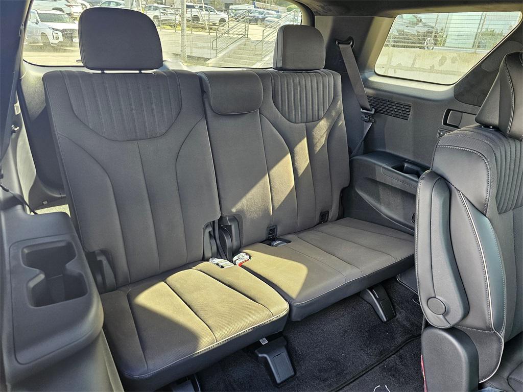 new 2025 Hyundai Palisade car, priced at $51,197