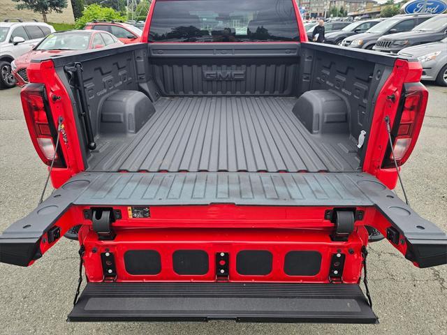 used 2022 GMC Sierra 1500 car, priced at $43,589