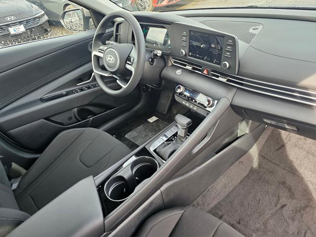 new 2025 Hyundai ELANTRA HEV car, priced at $26,130