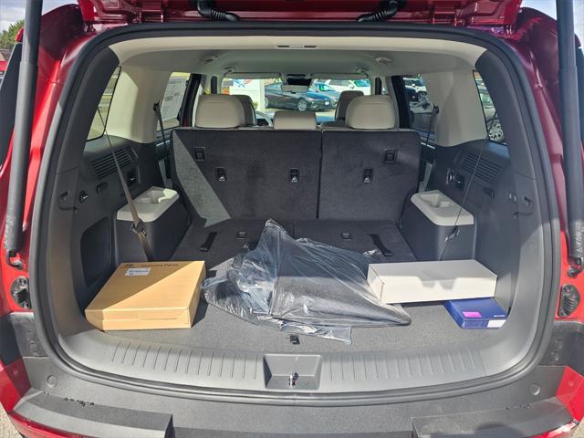 new 2025 Hyundai Santa Fe car, priced at $40,880