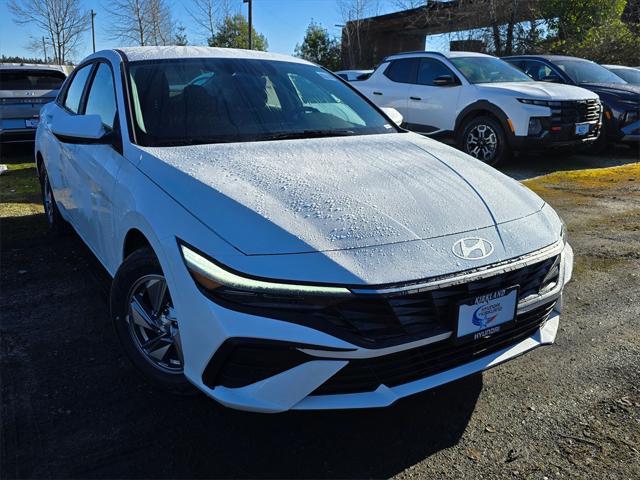 new 2025 Hyundai Elantra car, priced at $22,285