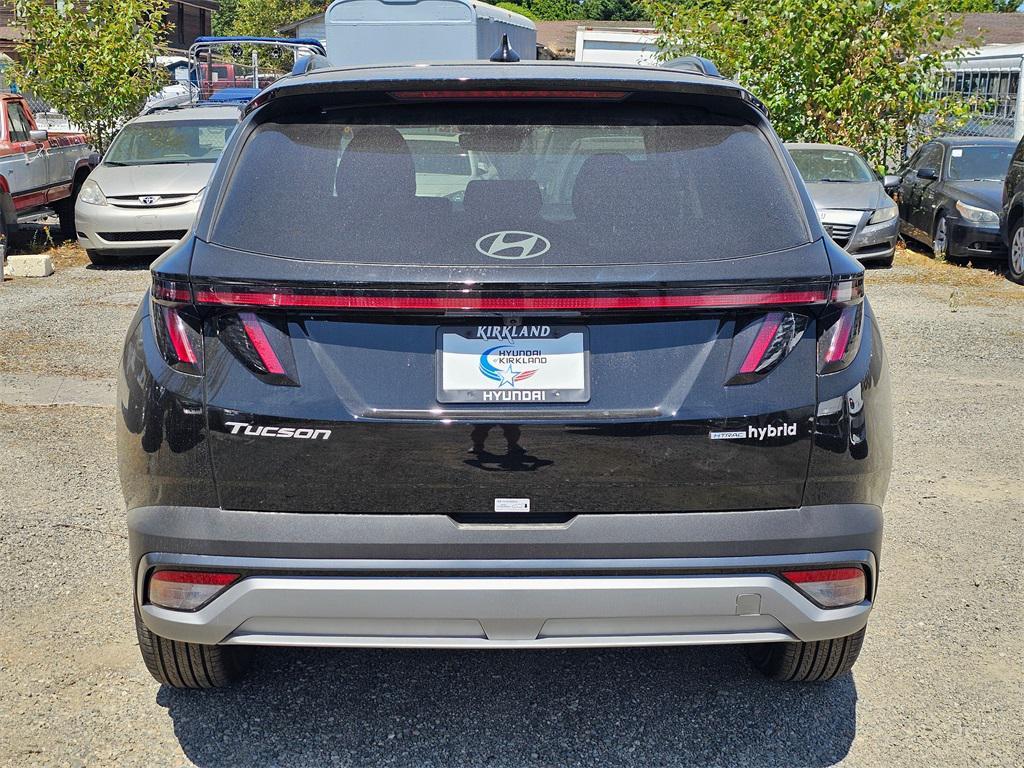new 2025 Hyundai TUCSON Hybrid car, priced at $35,382