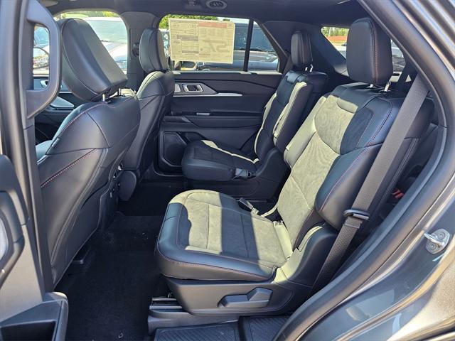 new 2025 Ford Explorer car, priced at $57,354