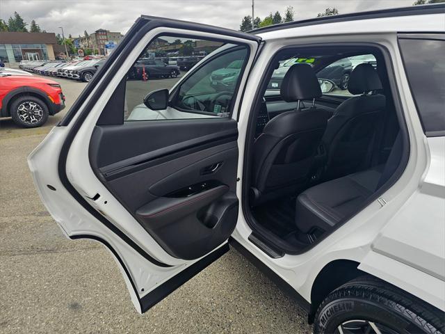 used 2024 Hyundai TUCSON Hybrid car, priced at $31,990