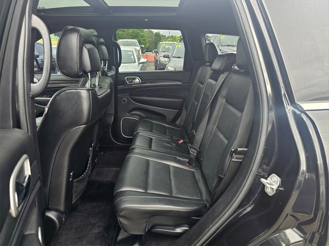 used 2016 Jeep Grand Cherokee car, priced at $20,668