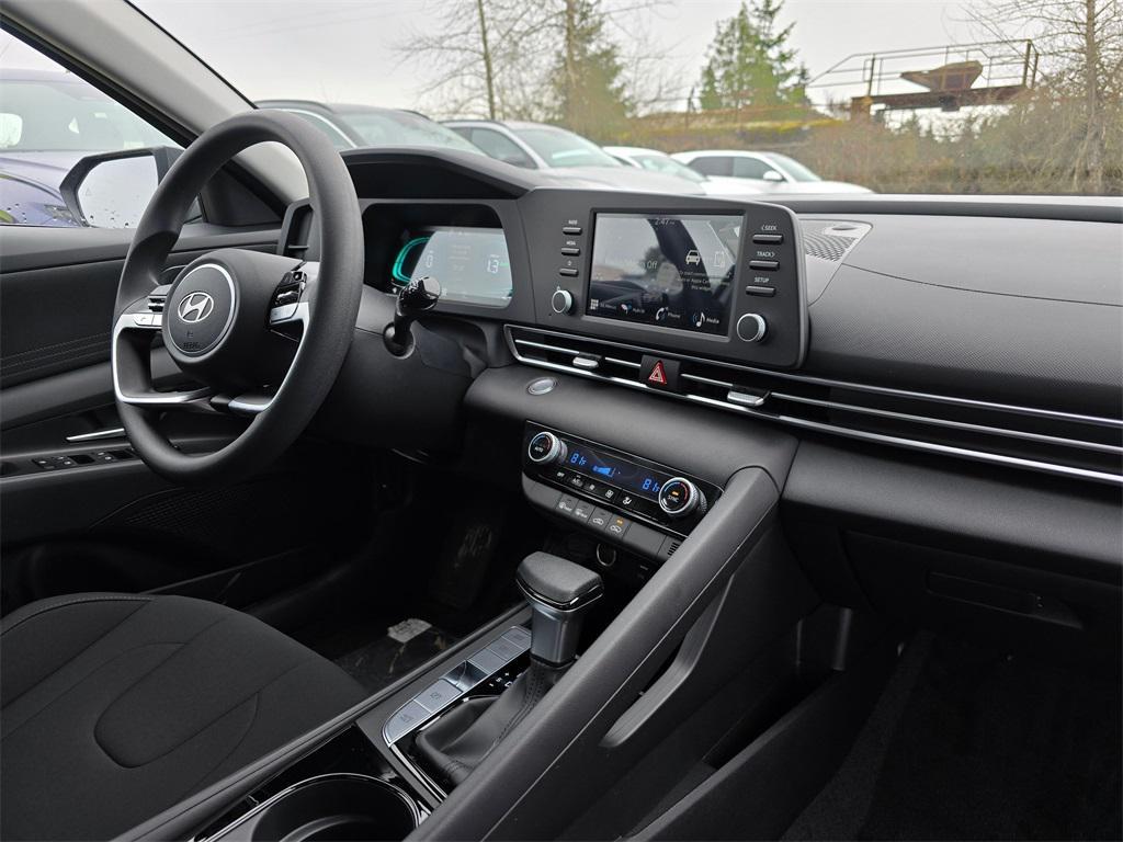 new 2025 Hyundai ELANTRA HEV car, priced at $24,121