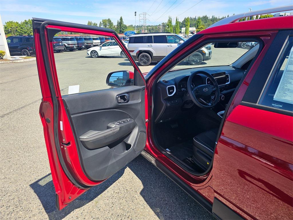 new 2025 Hyundai Venue car, priced at $25,161