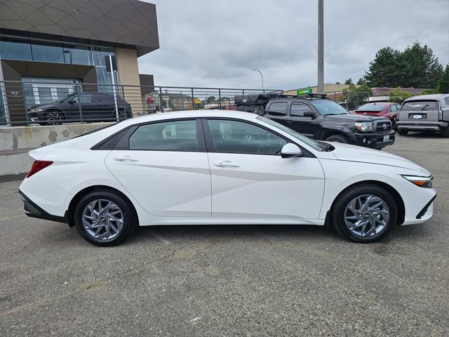new 2025 Hyundai ELANTRA HEV car, priced at $25,530