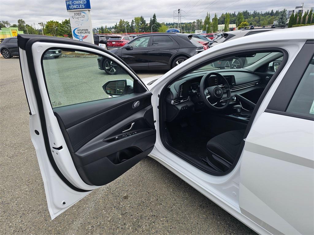 new 2025 Hyundai ELANTRA HEV car, priced at $25,530
