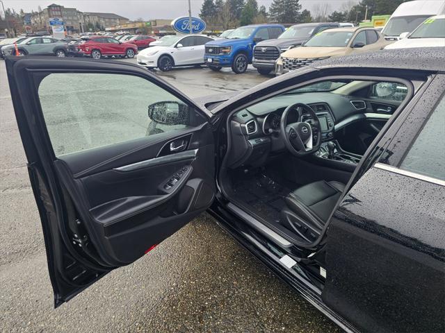 used 2023 Nissan Maxima car, priced at $24,660