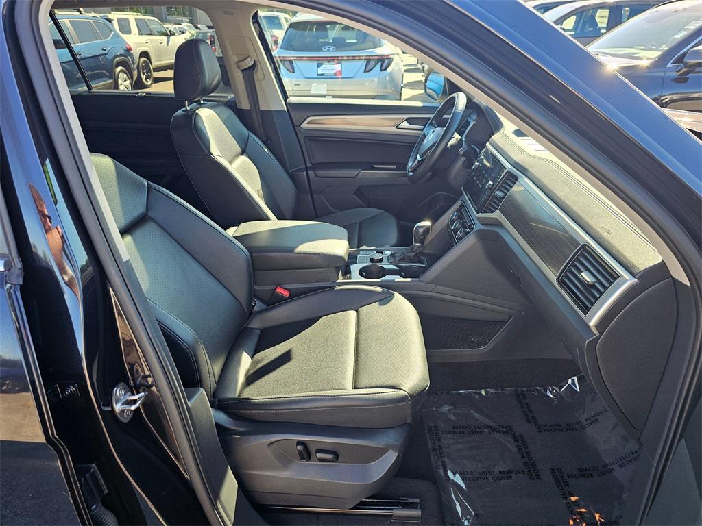 used 2019 Volkswagen Atlas car, priced at $19,999