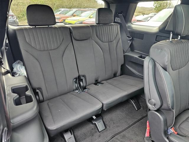 new 2025 Hyundai Palisade car, priced at $53,197