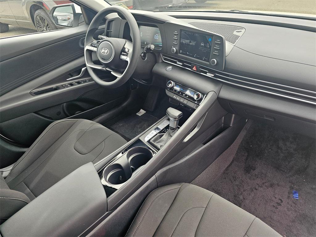 new 2025 Hyundai ELANTRA HEV car, priced at $25,365