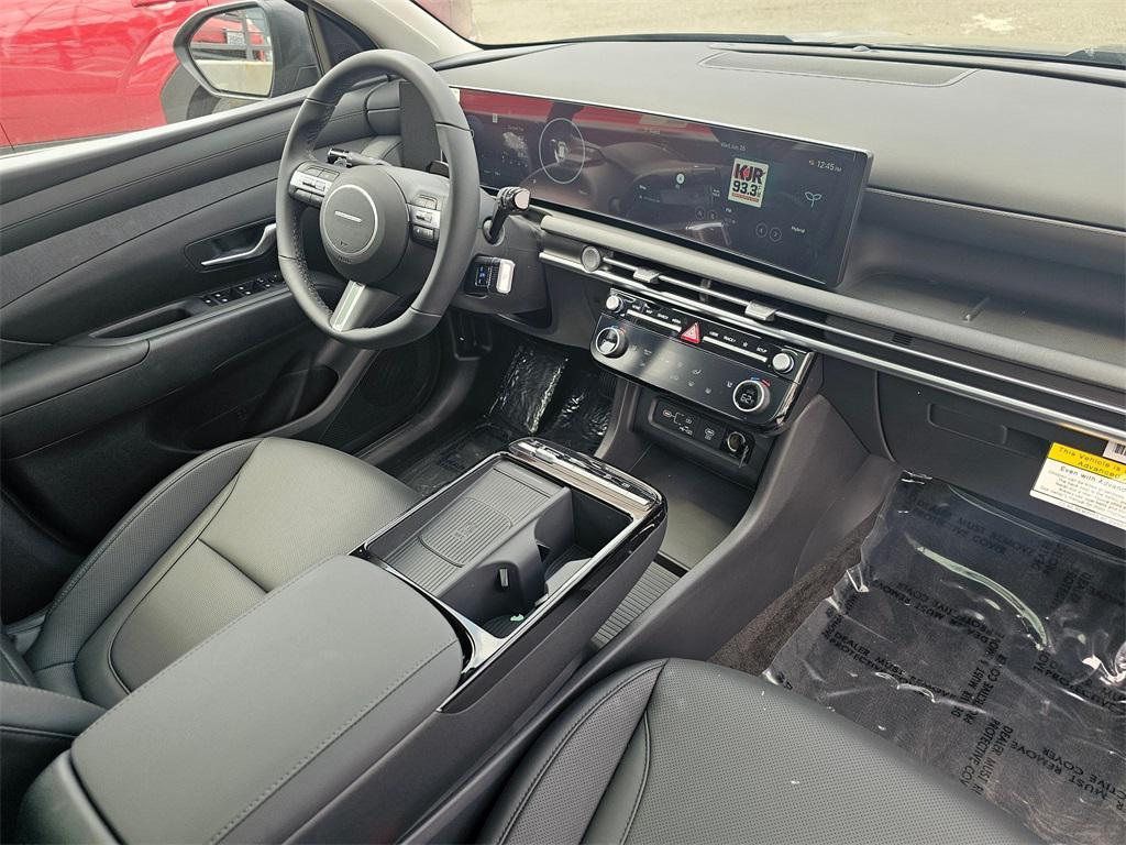 new 2025 Hyundai TUCSON Hybrid car, priced at $37,215