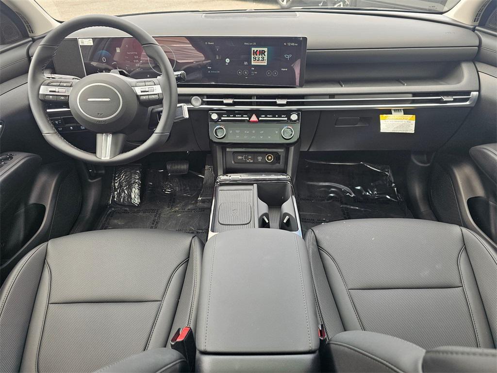 new 2025 Hyundai TUCSON Hybrid car, priced at $37,215