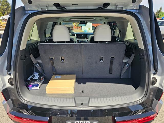 new 2025 Hyundai SANTA FE HEV car, priced at $50,164