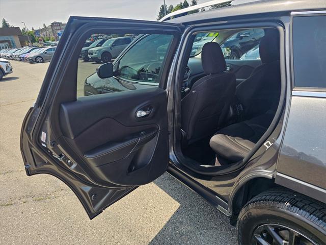 used 2017 Jeep Cherokee car, priced at $11,999