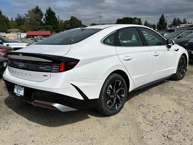 new 2024 Hyundai Sonata car, priced at $26,497