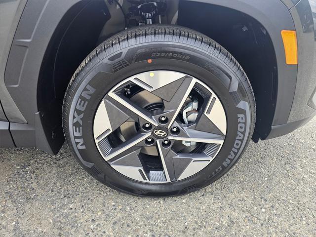 new 2025 Hyundai TUCSON Hybrid car, priced at $37,310