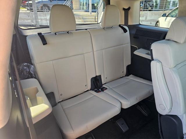 new 2025 Hyundai SANTA FE HEV car, priced at $50,365
