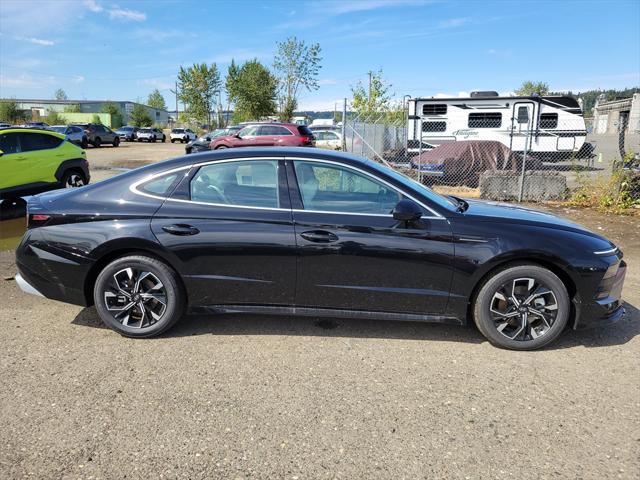 new 2024 Hyundai Sonata car, priced at $25,997