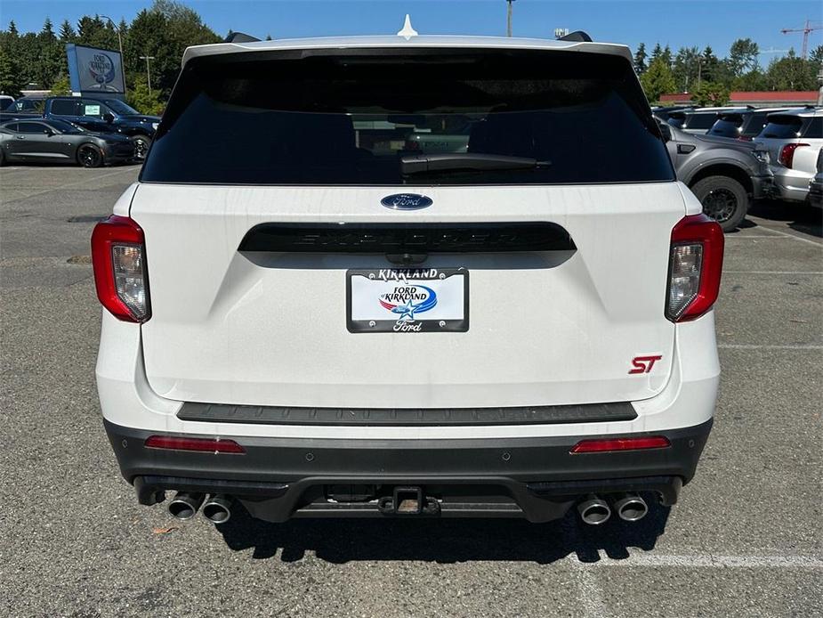 new 2024 Ford Explorer car, priced at $60,435