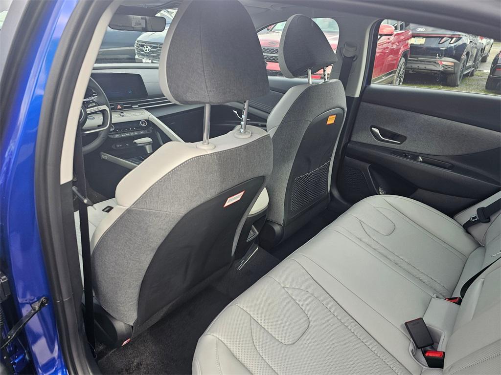 new 2025 Hyundai Elantra car, priced at $28,950