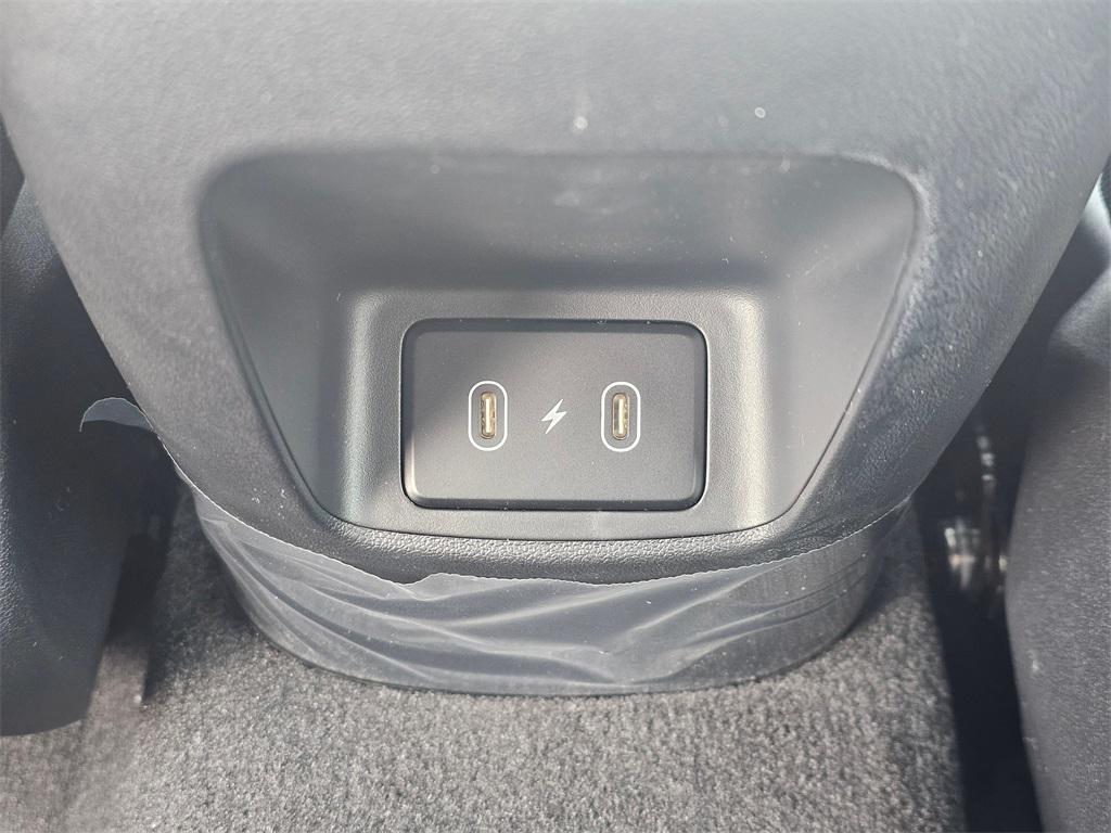 new 2025 Hyundai Elantra car, priced at $28,950