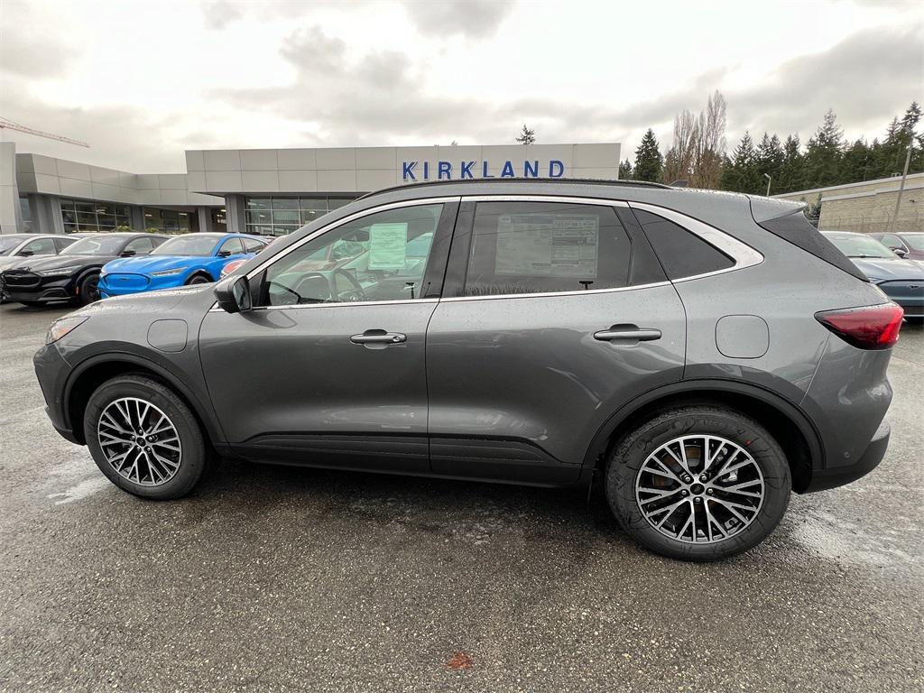 new 2024 Ford Escape PHEV car, priced at $33,999