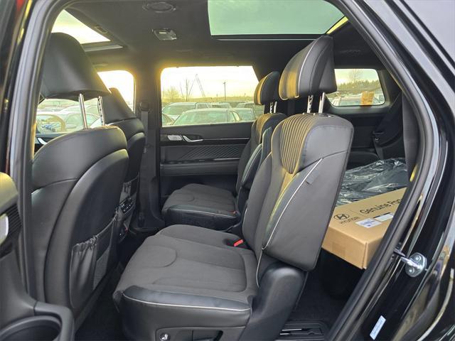 new 2025 Hyundai Palisade car, priced at $53,097