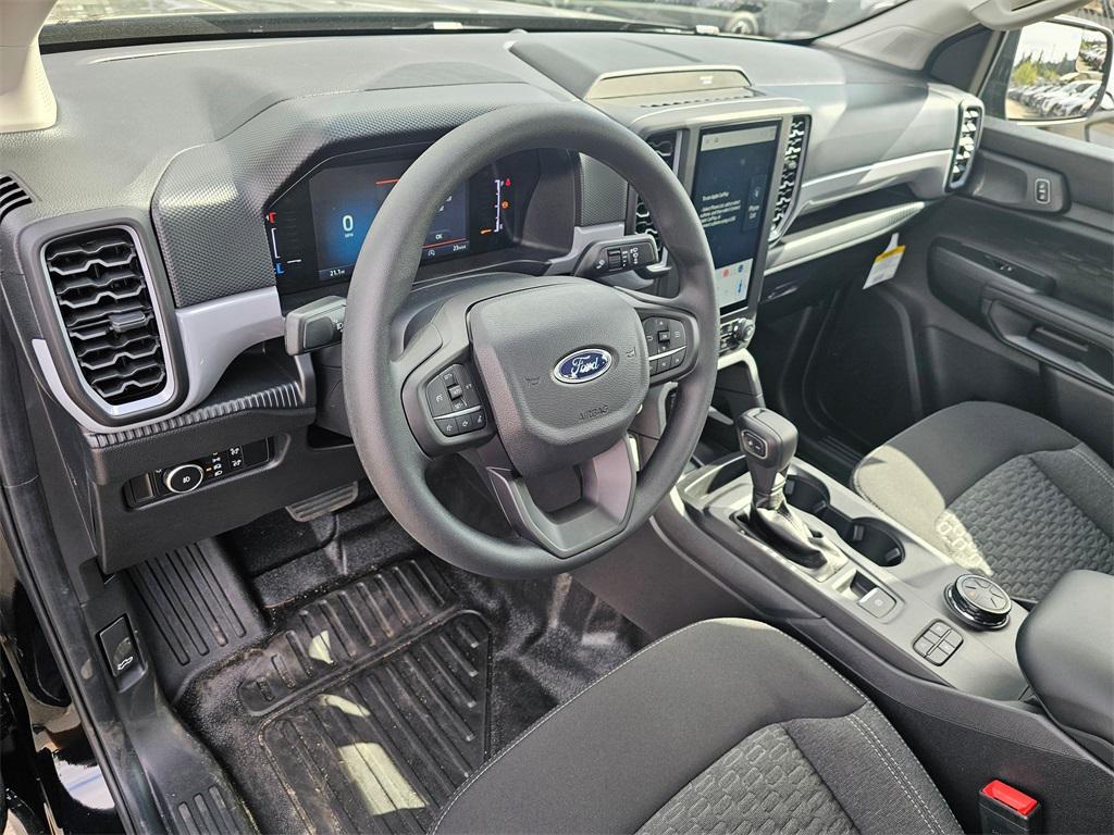 new 2025 Ford Ranger car, priced at $35,995