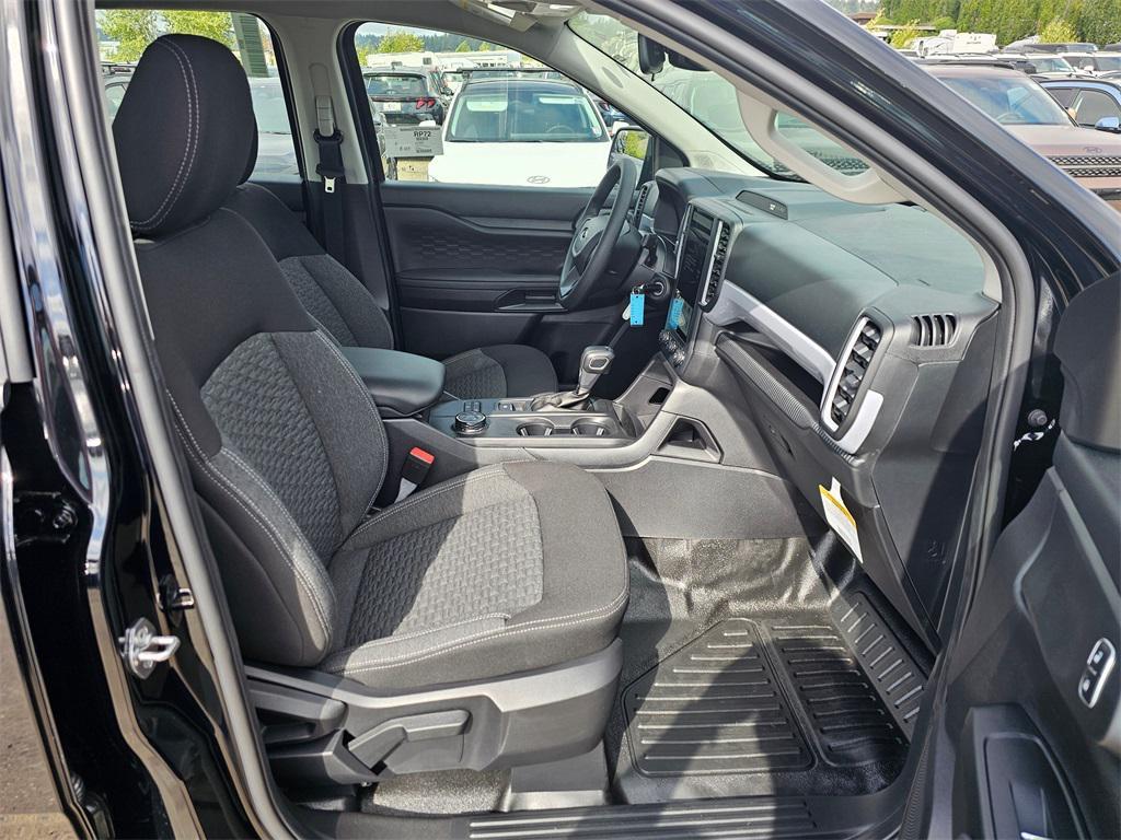 new 2025 Ford Ranger car, priced at $35,995