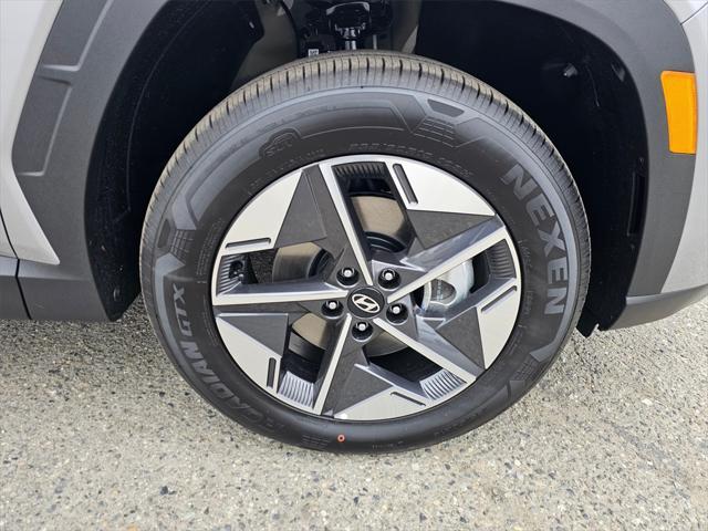 new 2025 Hyundai TUCSON Hybrid car, priced at $37,310