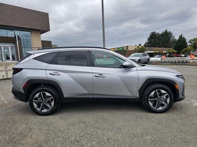 new 2025 Hyundai TUCSON Hybrid car, priced at $37,310