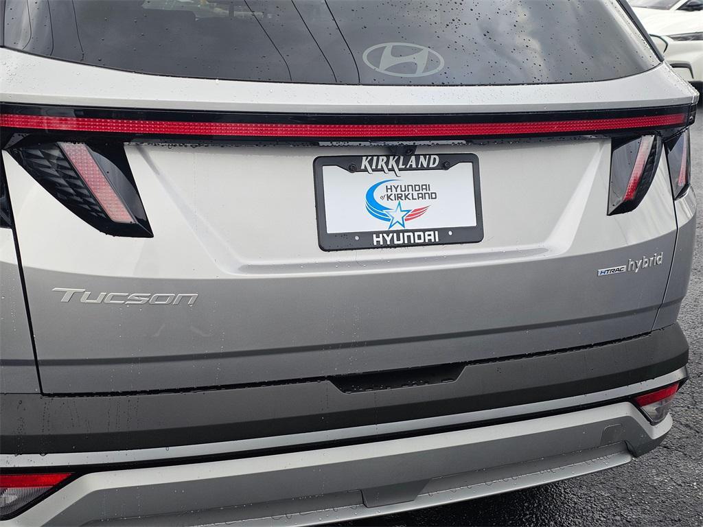 new 2025 Hyundai TUCSON Hybrid car, priced at $32,627