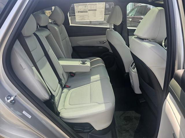 new 2025 Hyundai TUCSON Hybrid car, priced at $42,145