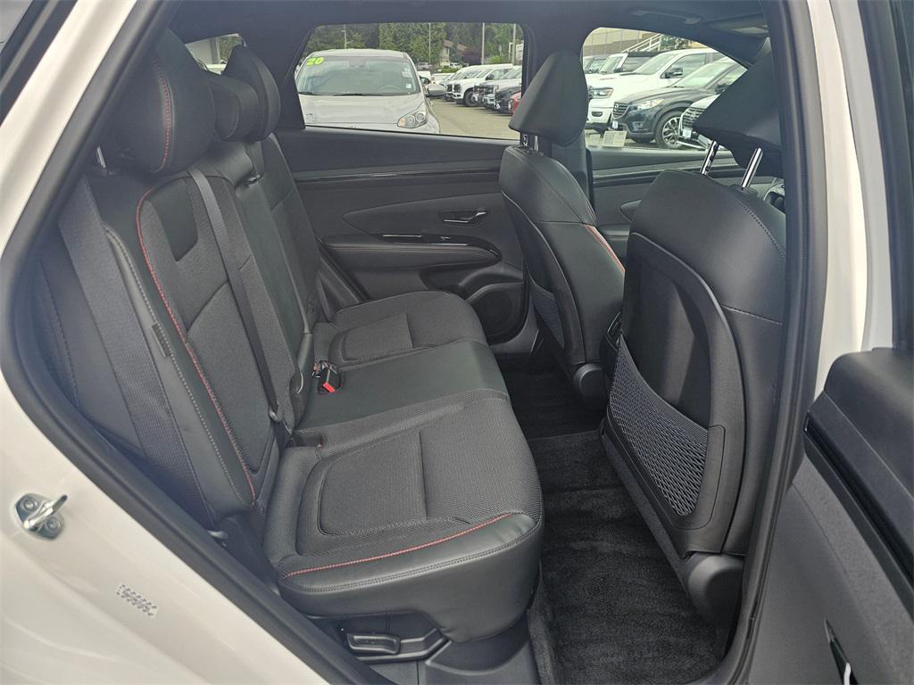 used 2024 Hyundai TUCSON Hybrid car, priced at $31,999