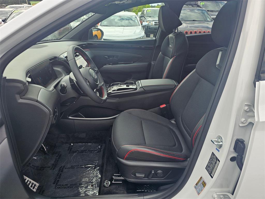 used 2024 Hyundai TUCSON Hybrid car, priced at $31,999