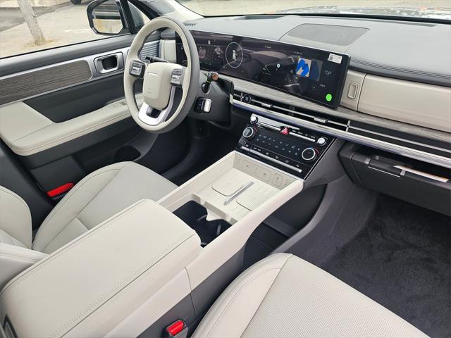 new 2025 Hyundai SANTA FE HEV car, priced at $45,997