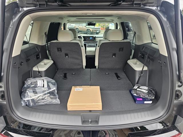 new 2025 Hyundai SANTA FE HEV car, priced at $45,997