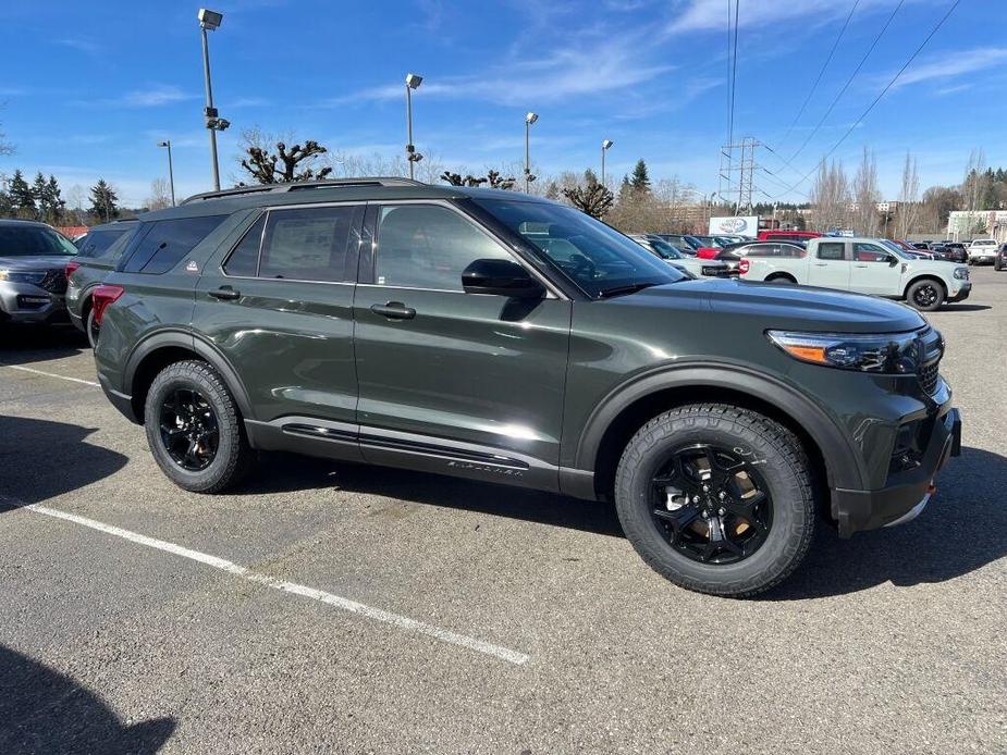 new 2024 Ford Explorer car, priced at $51,442