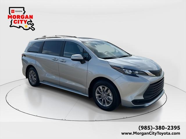 new 2025 Toyota Sienna car, priced at $44,999