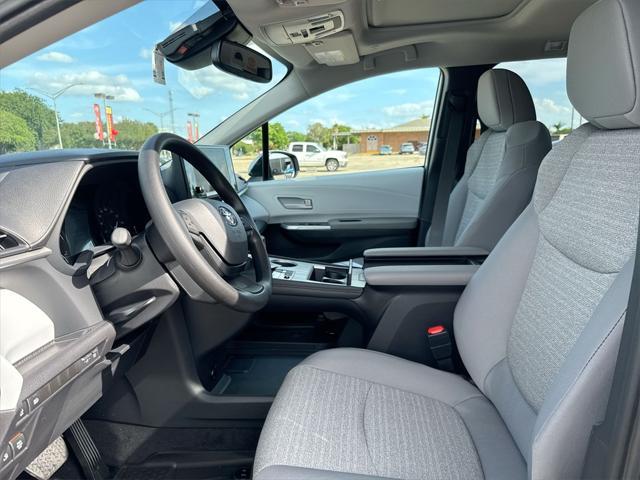new 2025 Toyota Sienna car, priced at $44,999