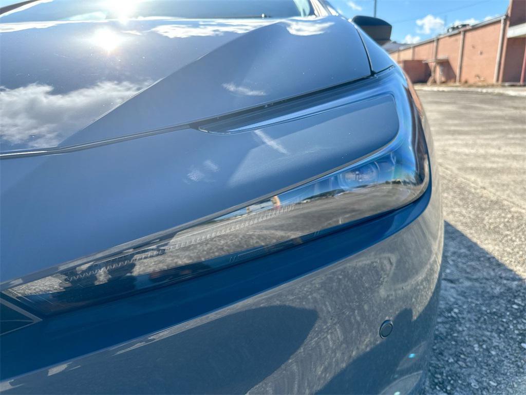 new 2026 Toyota Prius Plug-In Hybrid car, priced at $45,373