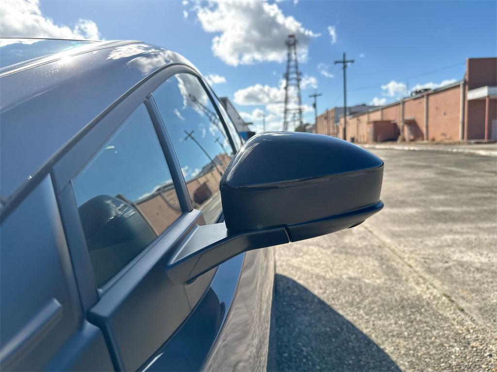 new 2026 Toyota Prius Plug-In Hybrid car, priced at $45,373