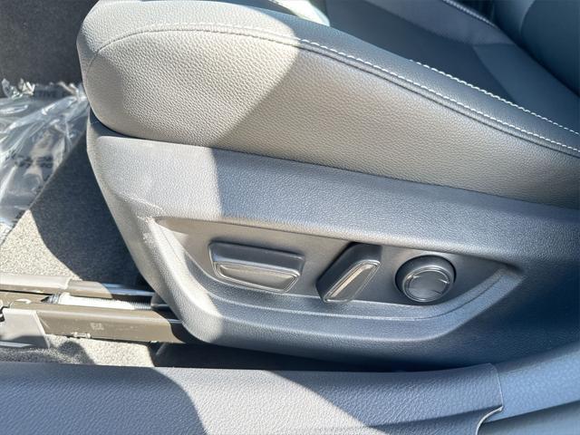 new 2025 Toyota Camry car, priced at $35,884